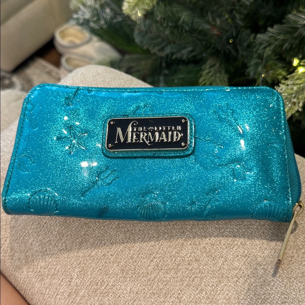 Loungefly Little mermaid accordion checkbook wallet embossed patent seafoam